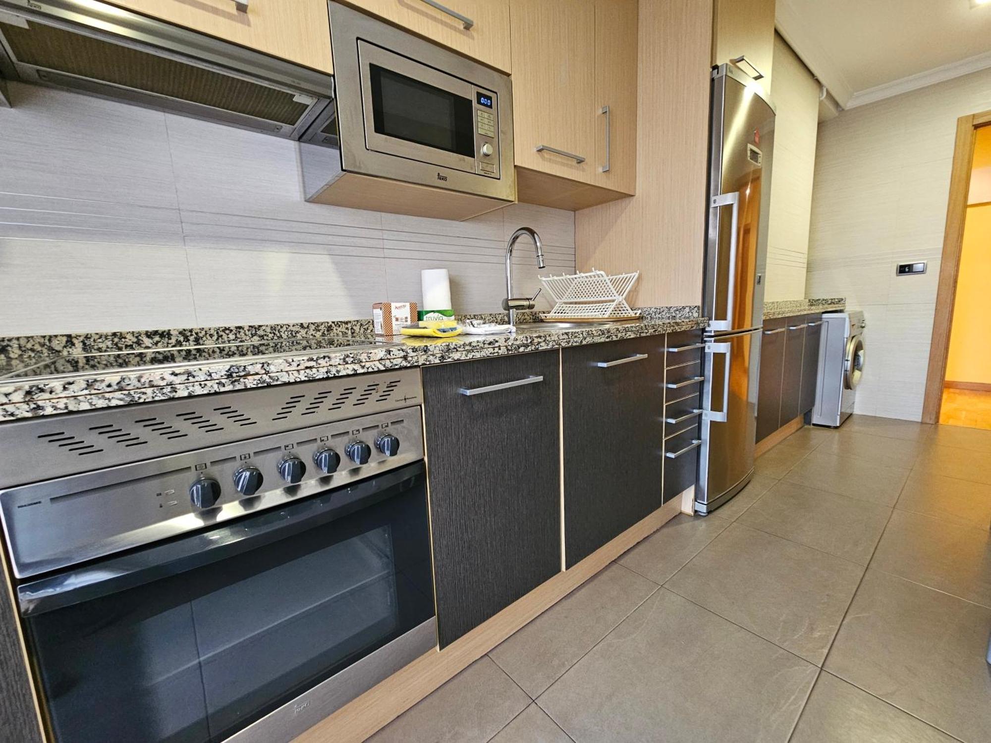 196A Acogedor Apartamento En Хихон Екстериор снимка
